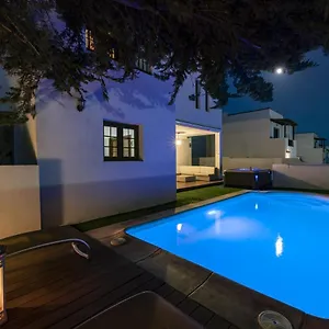 valentina-villa-private-pool-garden.in-canary-islands.com/