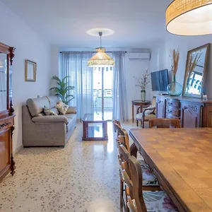 apartamento-parque-mediterraneo.hotelsinnerja.org/